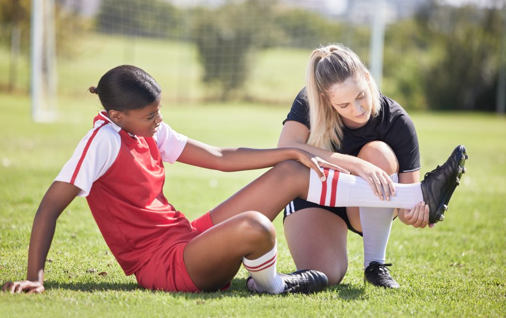 Soccer Sports And Injury Of A Female Player Suffe 2022 12 07 21 40 23 Utc